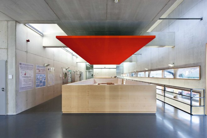 Akustik-Deckensegel-im-Max-Planck-Institut-Seewiesen-DE