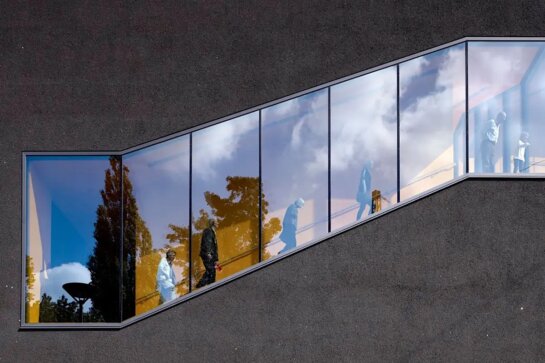 19825-2400-1600_1200