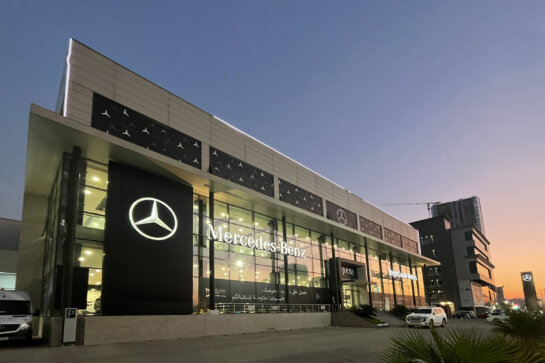 Mevan-sto-iraq-mercedes_g